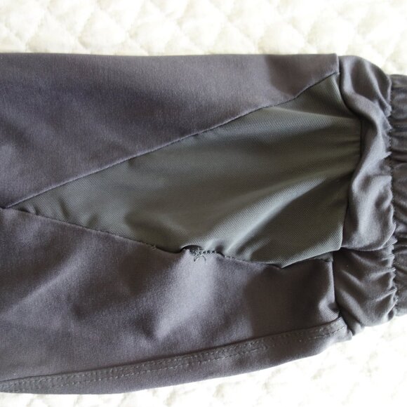 FIVE Dancewear High Rise Joggers / Pants – Charcoal Gray – Wmns Med - Picture 4 of 7